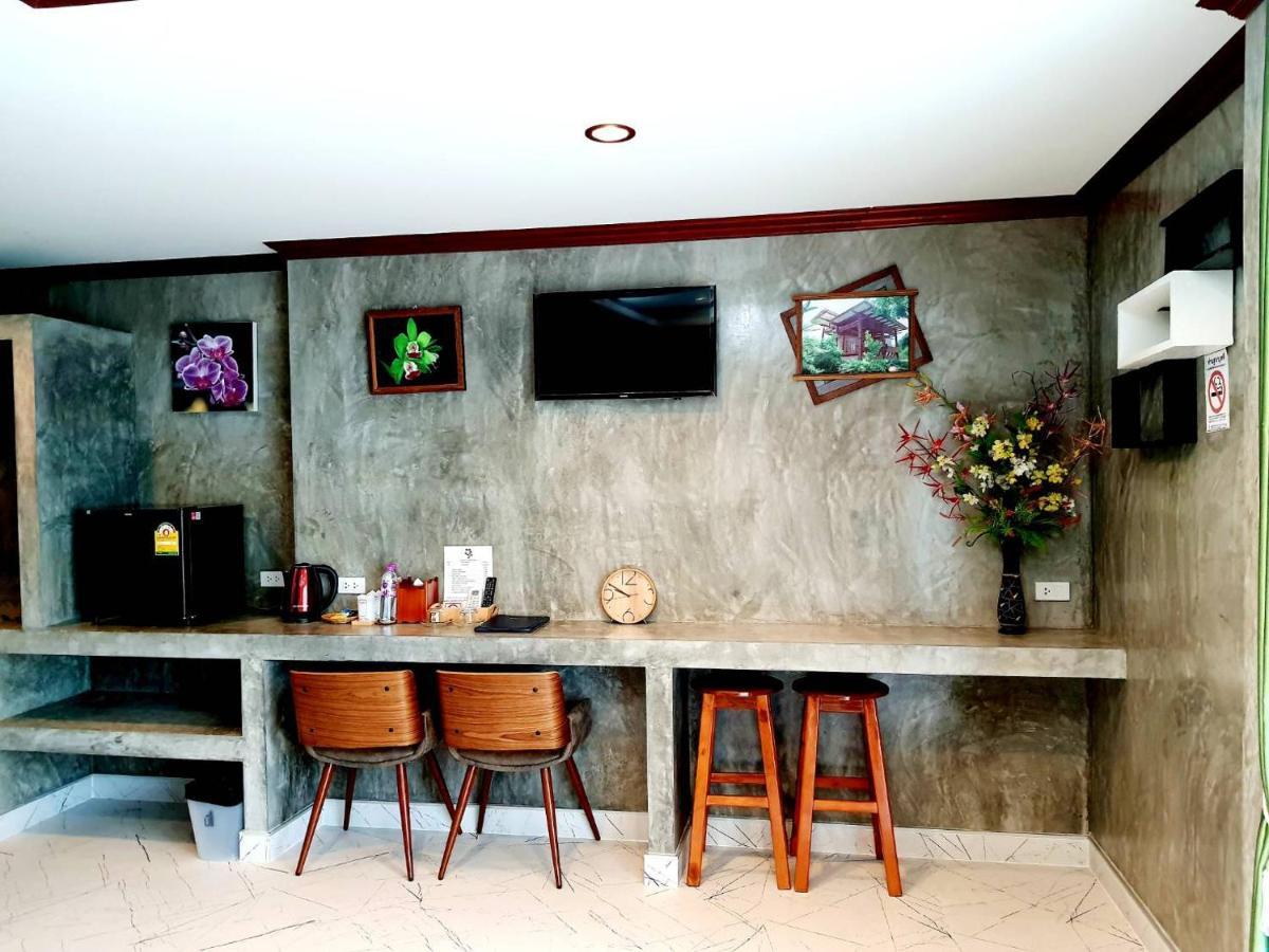 Areeya Phubeach Resort Coliving Coworking Ao Nang Экстерьер фото