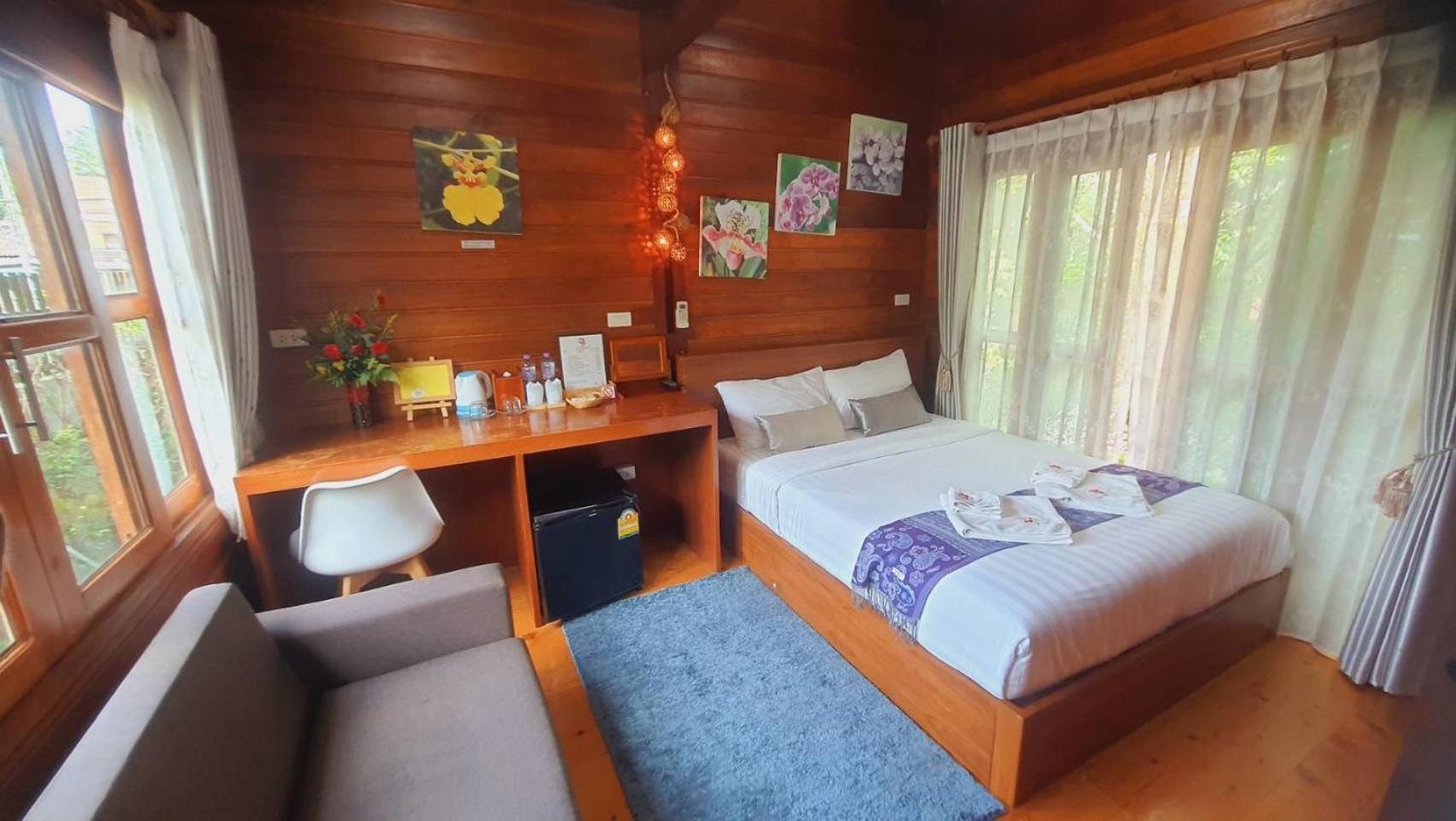 Areeya Phubeach Resort Coliving Coworking Ao Nang Экстерьер фото